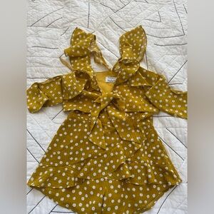 Run away the label short and top set yellow polka dot ruffles size XS